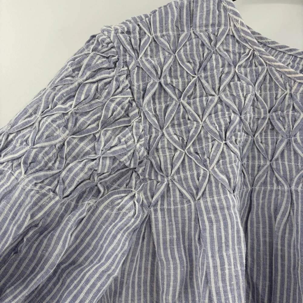 Anthropologie Textured the Liza puff sleeve smocked Blue Striped Blouse small - Picture 8 of 16